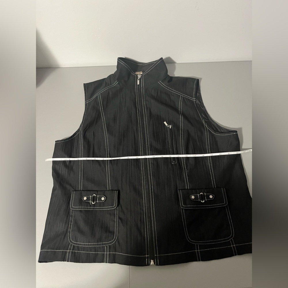 3/25$ (Mix)Alia Sleeveless Vest, Vintage Vest, Alia Petite, Black - Picture 11 of 15